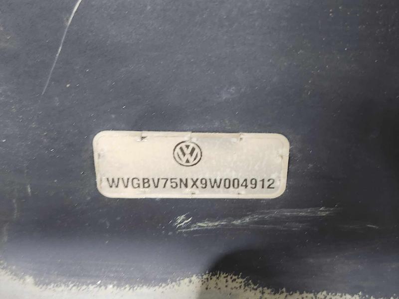 2009 Volkswagen Tiguan Hood