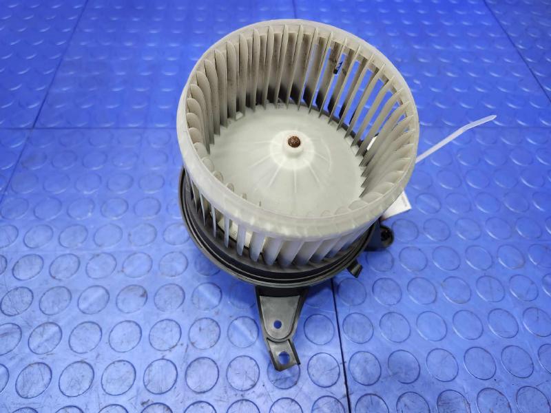 2018-2021 Jeep Compass Heater AC Blower Motor Assembly Genuine OEM 68350343AA