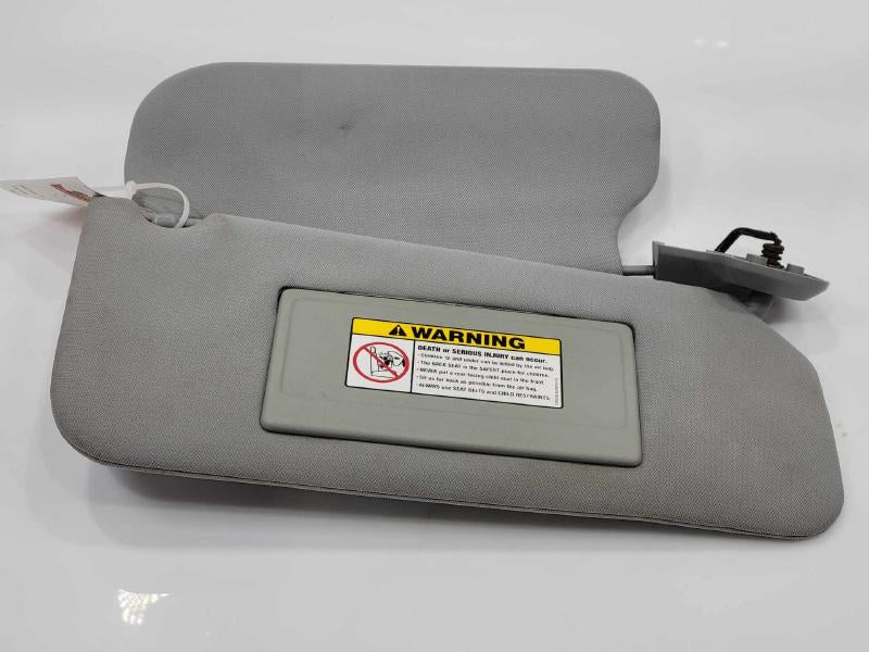 2004 Lincoln Navigator Sun Visor
