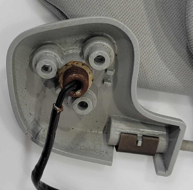 2004 Lincoln Navigator Sun Visor
