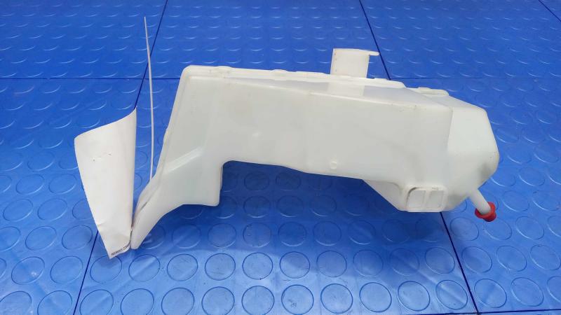 2015 Nissan Rogue Coolant Recovery Bottle