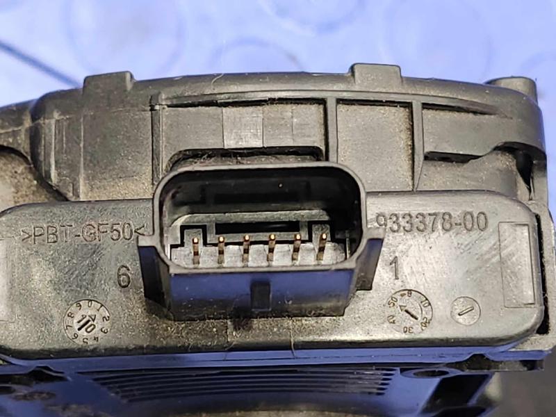 2011-2013 Dodge Durango Accelerator Pedal Assembly Genuine OEM Part 52124785AD