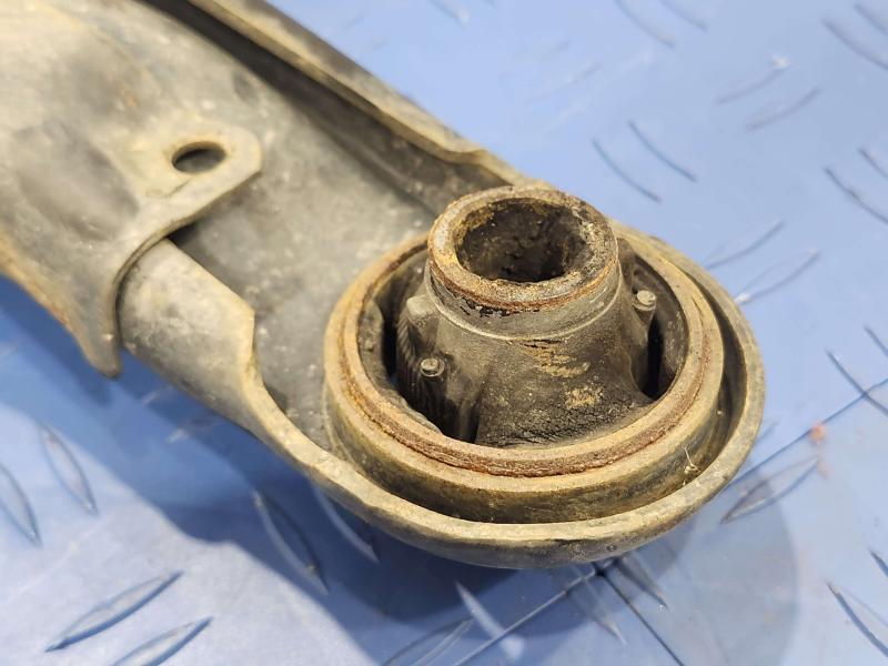 2013 Toyota Yaris Lower Control Arm Front