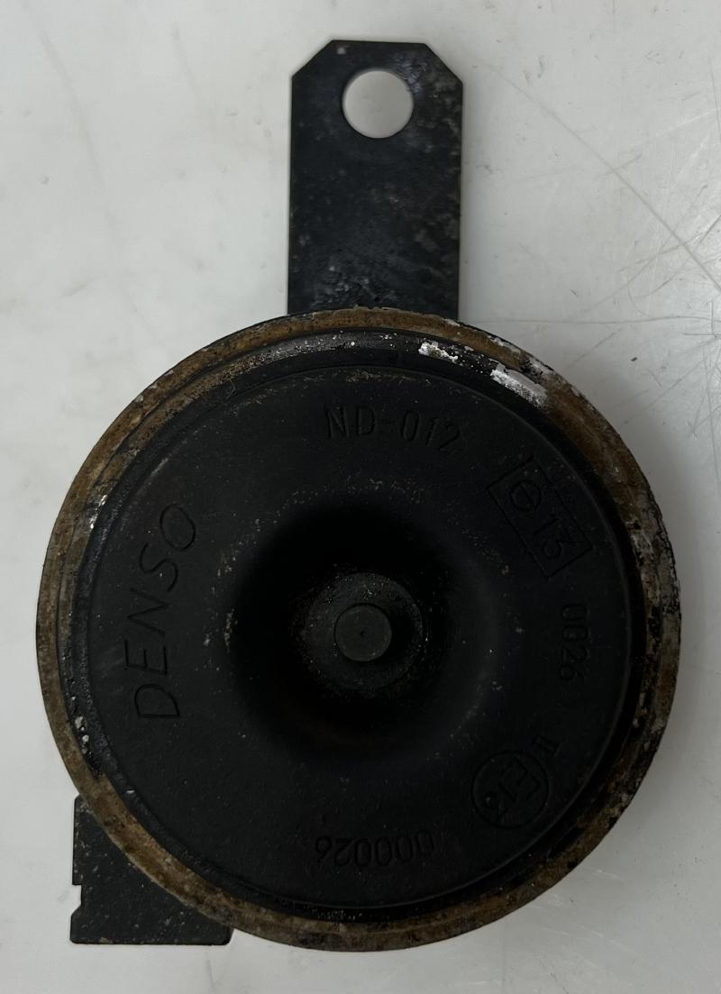 2010 - 2013 Toyota Highlander Low Note Horn Assembly OEM 8652001050