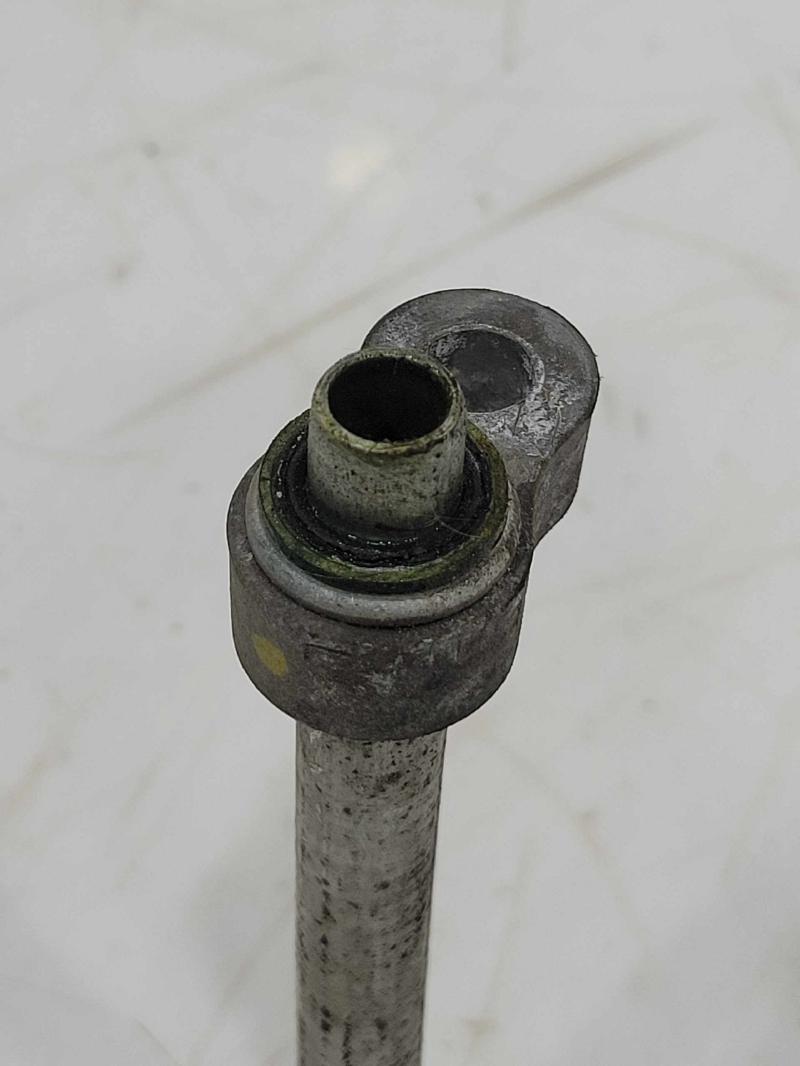 2008 GMC Yukon XL Air Conditioner Hose