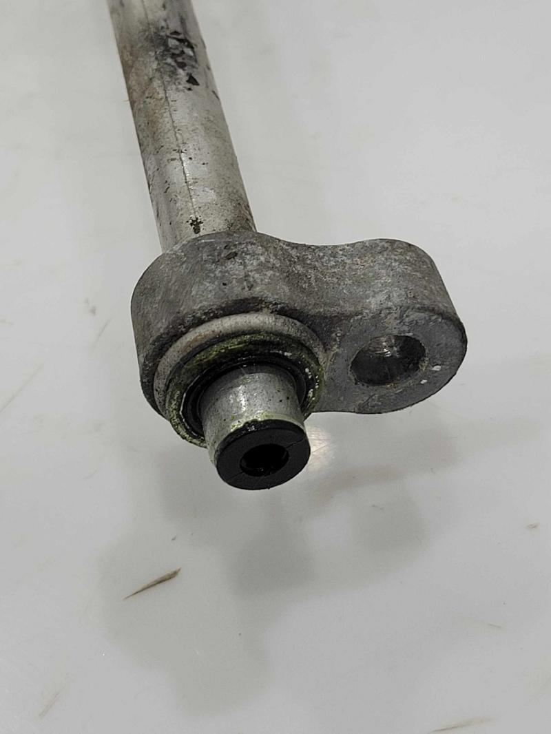 2008 GMC Yukon XL Air Conditioner Hose