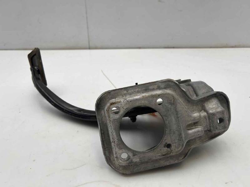 2017 Jeep Grand Cherokee Brake Pedal