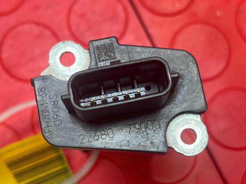 2011 Infiniti QX56 Air Flow Meter