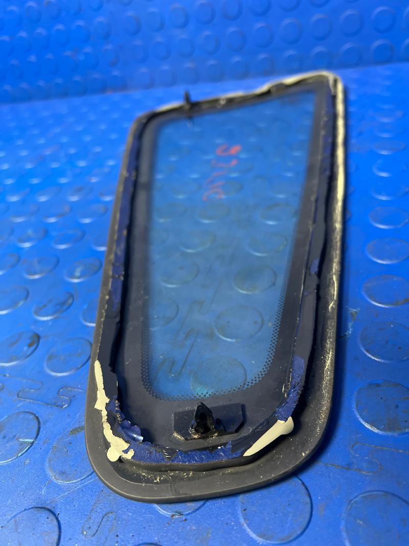 2005 - 2009 Ford Mustang Coupe Quarter Glass LH Driver Side OEM 4R3Z6329711AA