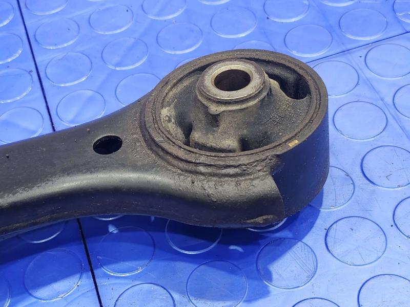 2011 Kia Sorento Lower Control Arm Front