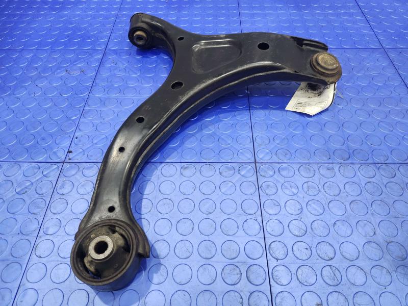 2011-2013 Kia Sorento OEM Front Lower Control Arm Right Passenger Side 545011U000,RH