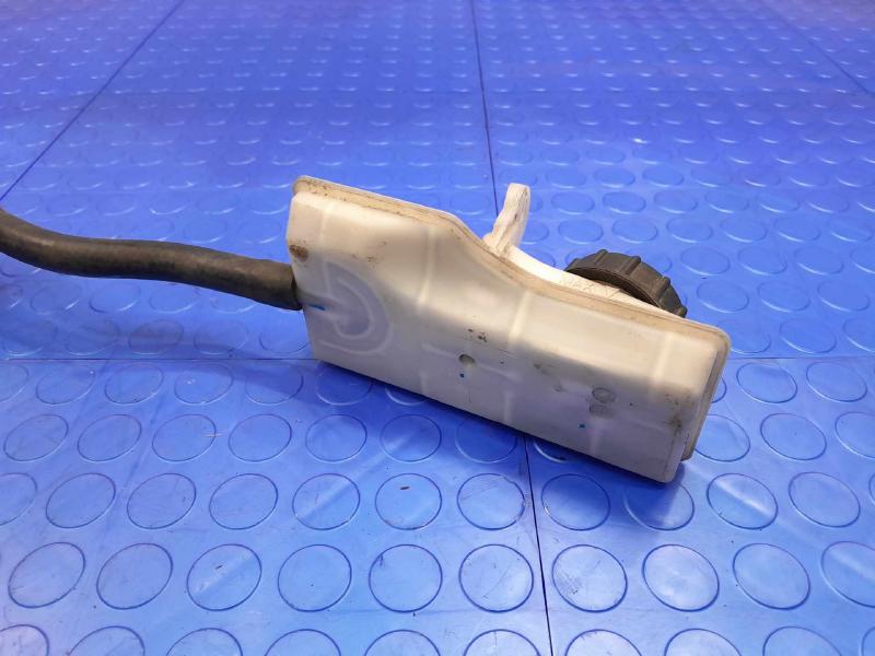 2013-2019 Ford Escape Brake Master Cylinder Assembly Genuine OEM EV6Z2140A