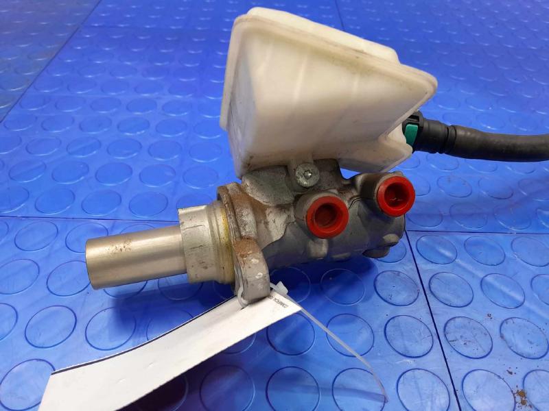 2013-2019 Ford Escape Brake Master Cylinder Assembly Genuine OEM EV6Z2140A