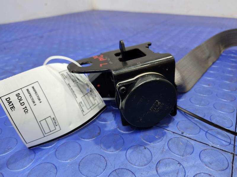 2007 Dodge Grand Caravan Rear Seat Belt