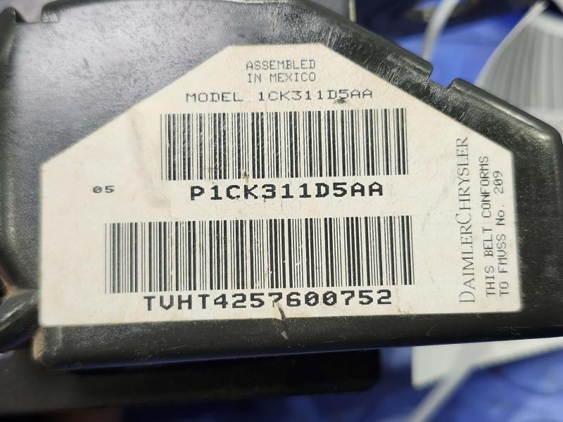 2007 Dodge Grand Caravan Rear Seat Belt