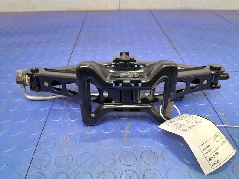 2017-2020 Jaguar XE Spare Tire Tools Jack Kit Assembly Genuine OEM T2H21729