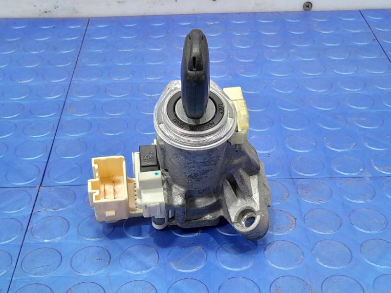 2013-2018 Toyota RAV4 Ignition Switch Assembly with Key Genuine OEM Part