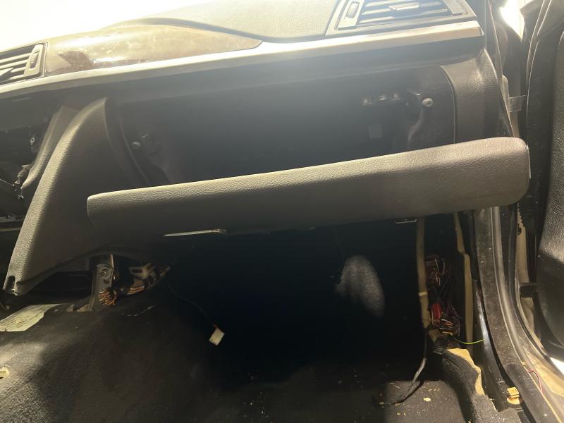 2015 BMW 428i Glove Box