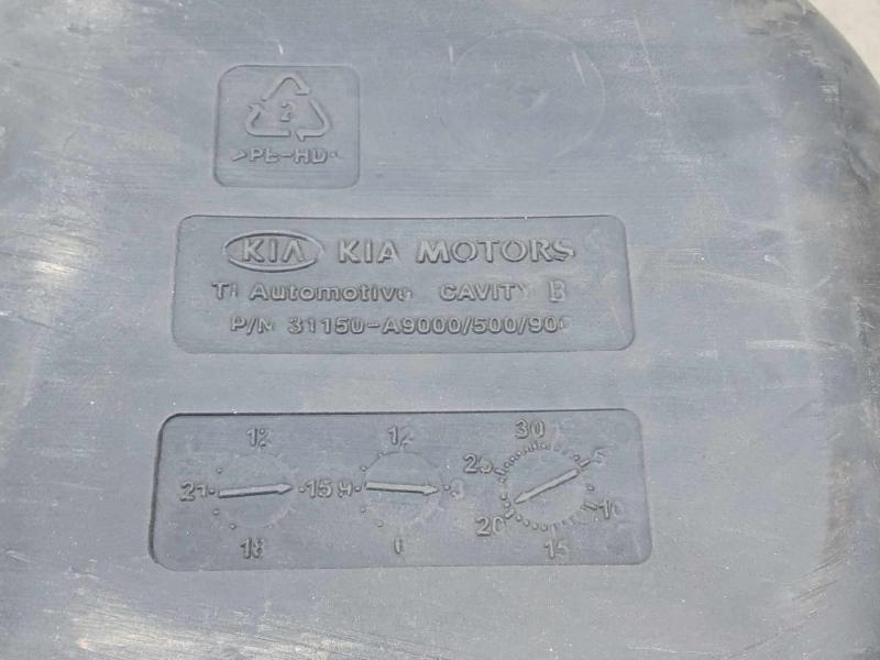 2015-2016 Kia Sedona Fuel Tank Gas Tank Assembly 21.5 Gallon OEM 31150A9500
