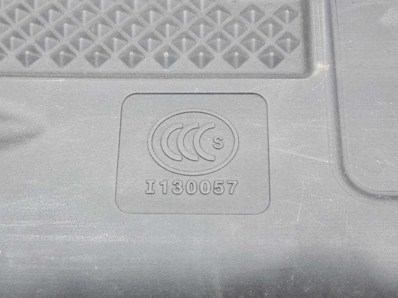 2015-2016 Kia Sedona Fuel Tank Gas Tank Assembly 21.5 Gallon OEM 31150A9500
