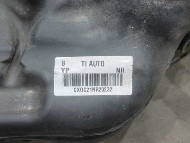 2015-2016 Kia Sedona Fuel Tank Gas Tank Assembly 21.5 Gallon OEM 31150A9500