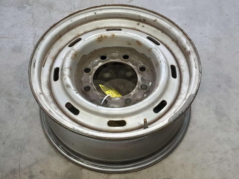 2002 Dodge B3500 Wheel
