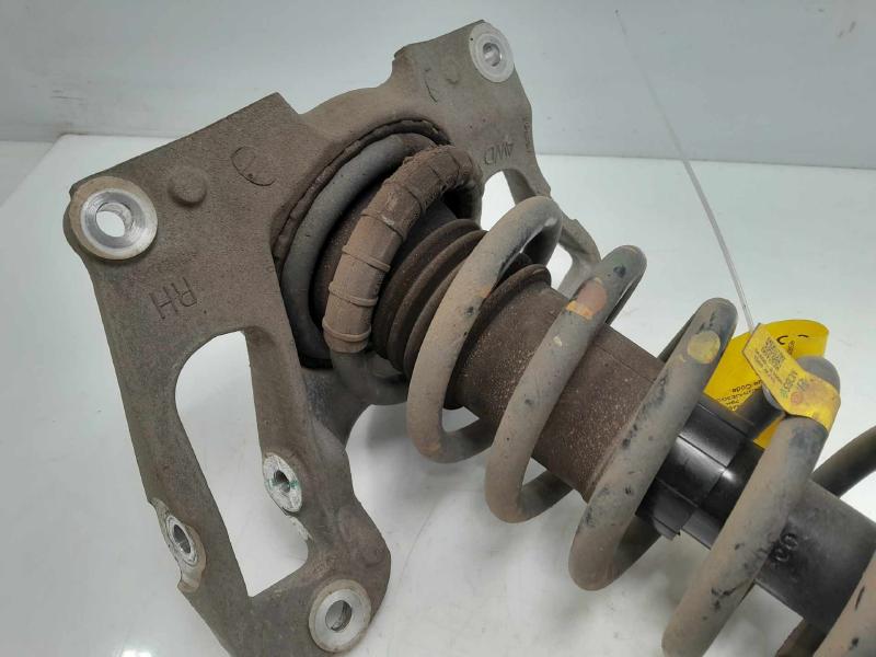 2016 Genesis Genesis Strut Assembly