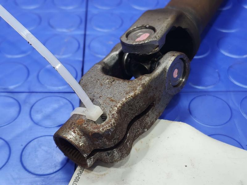 2014-2019 Toyota Corolla Steering Intermediate Shaft Assembly OEM 4526002170