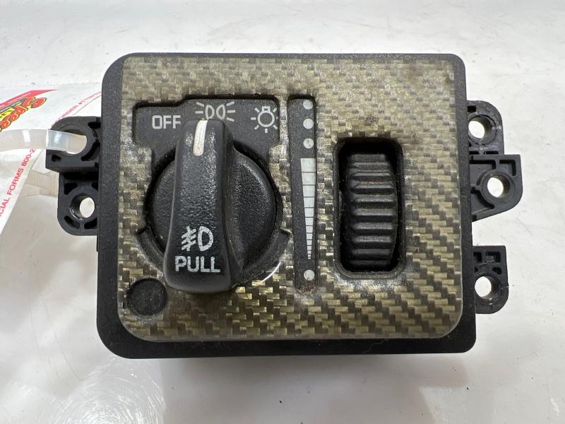 2002 - 2005 Dodge Ram 1500 Headlight Switch w/ Fogs OEM