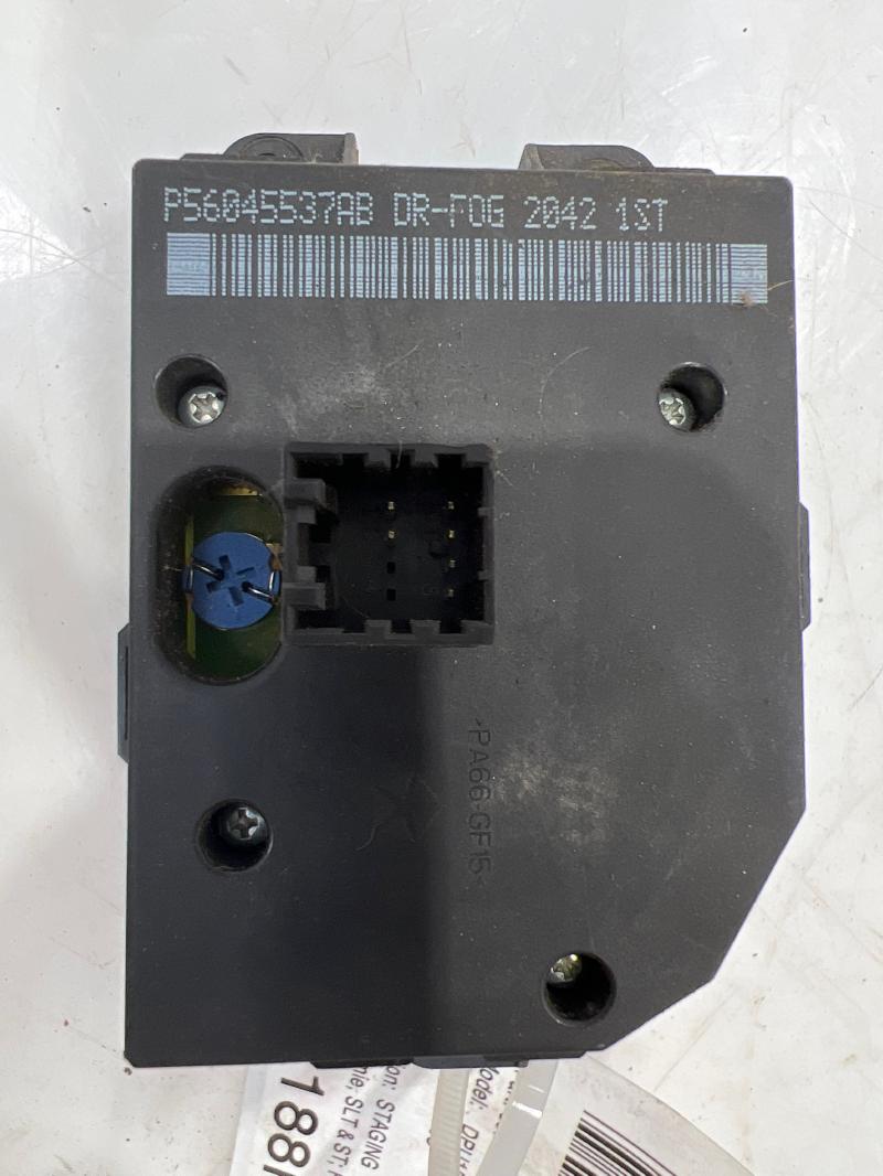 2002 - 2005 Dodge Ram 1500 Headlight Switch w/ Fogs OEM