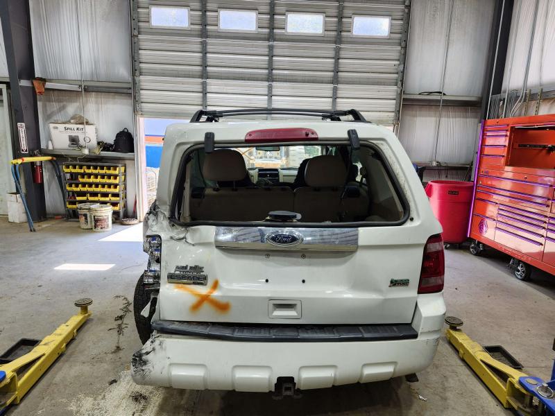 2012 Ford Escape Center Pillar