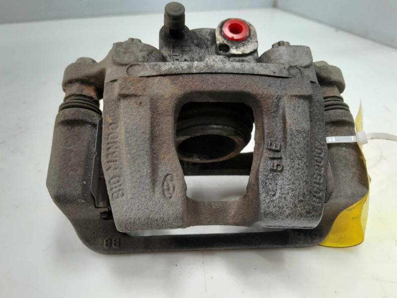 2016 Genesis Genesis Caliper