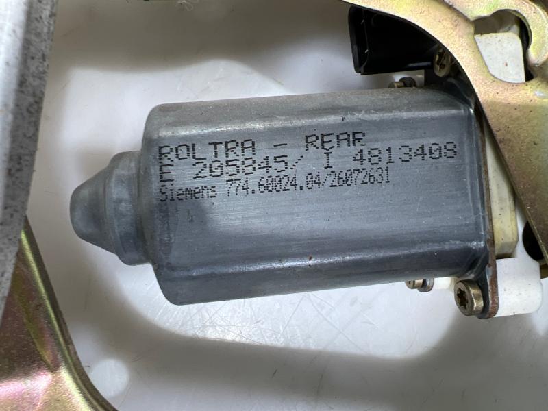 1999 - 2003 Saab 9-3 Convertible Quarter Glass Regulator w/ Motor RH Passenger Side OEM 5510011