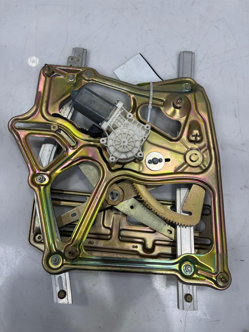 1999 - 2003 Saab 9-3 Convertible Quarter Glass Regulator w/ Motor RH Passenger Side OEM 5510011