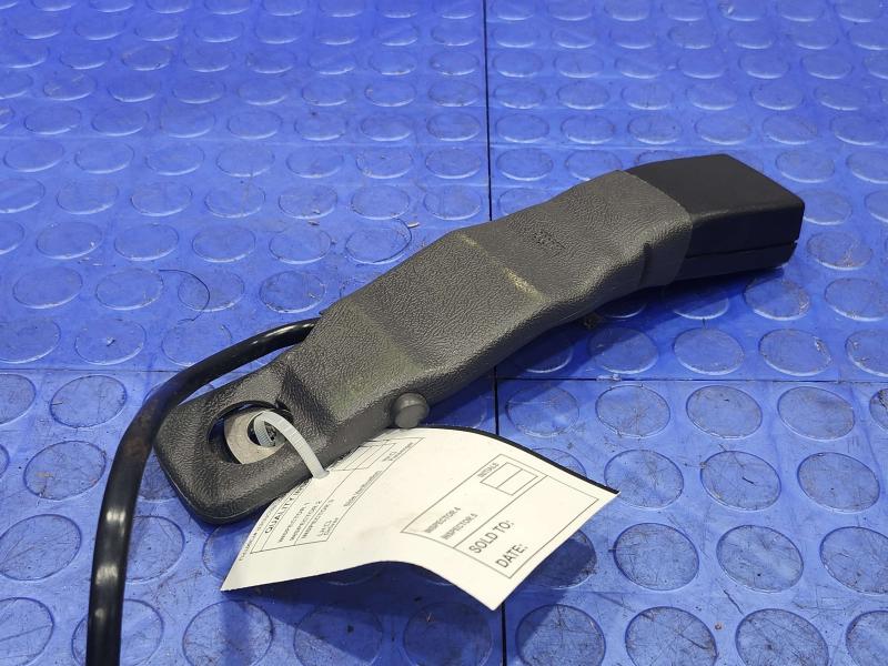 2004 Ford Explorer Front Seat Belt