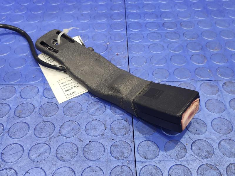 2004 Ford Explorer Front Seat Belt
