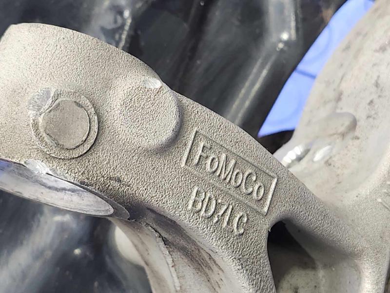 2016 Lincoln MKX Spindle Knuckle Front