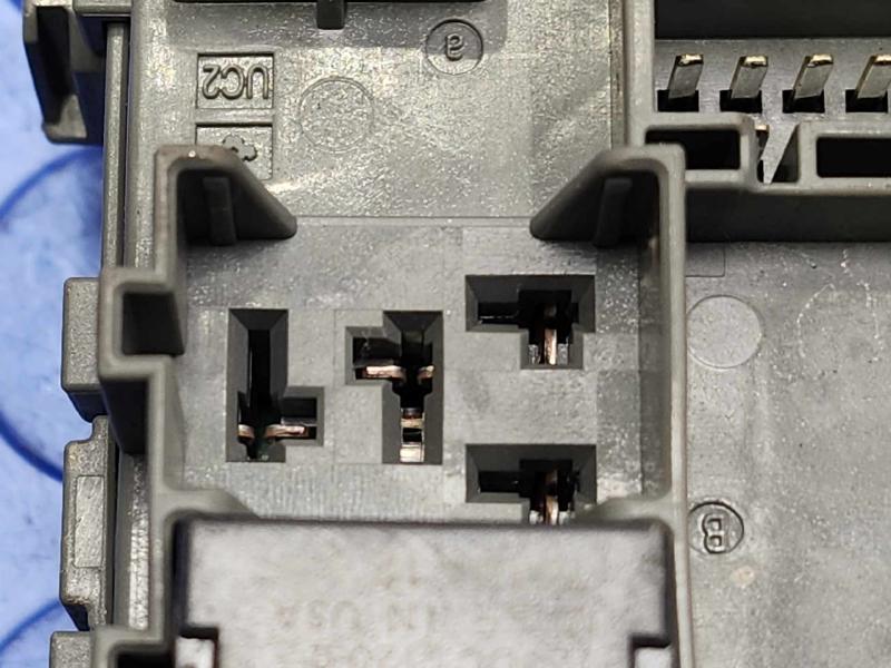 2016-2020 Honda Civic LX Cabin Fuse Box Relay Junction Block OEM 38200-TBA-A31