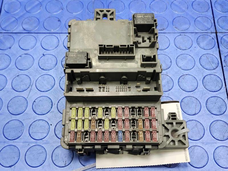 2016-2020 Honda Civic LX Cabin Fuse Box Relay Junction Block OEM 38200-TBA-A31