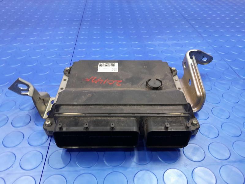 2010 Toyota Prius Engine/Motor Brain Box