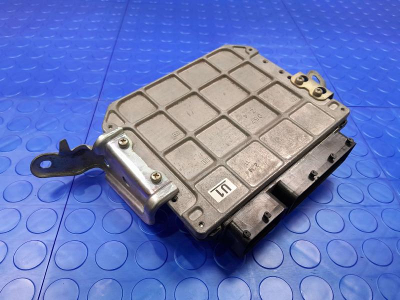 2010 Toyota Prius Engine/Motor Brain Box