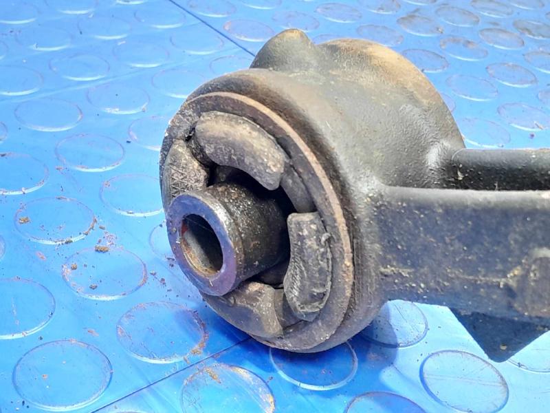 2012 Jeep Liberty Lower Control Arm Front