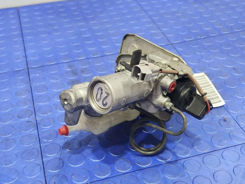 2008 Lexus LS 460 Master Cylinder
