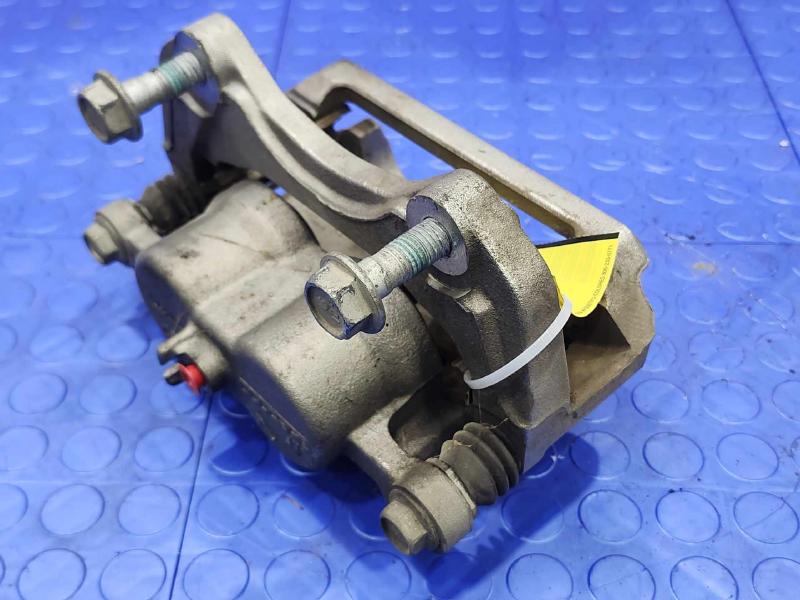 2019 Cadillac XT5 Caliper