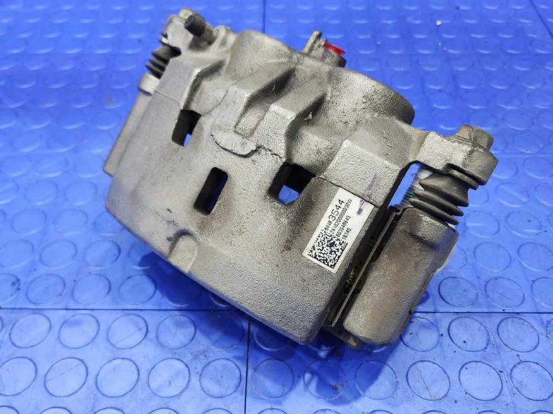 2019 Cadillac XT5 Caliper