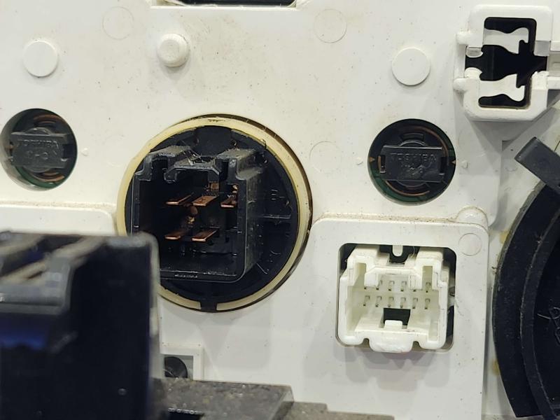 2011-2014 Mazda 2 Manual Temperature Climate Control Panel OEM DF7161190C