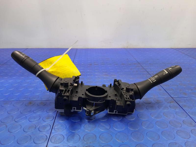 2020 Nissan Kicks Combination Switch