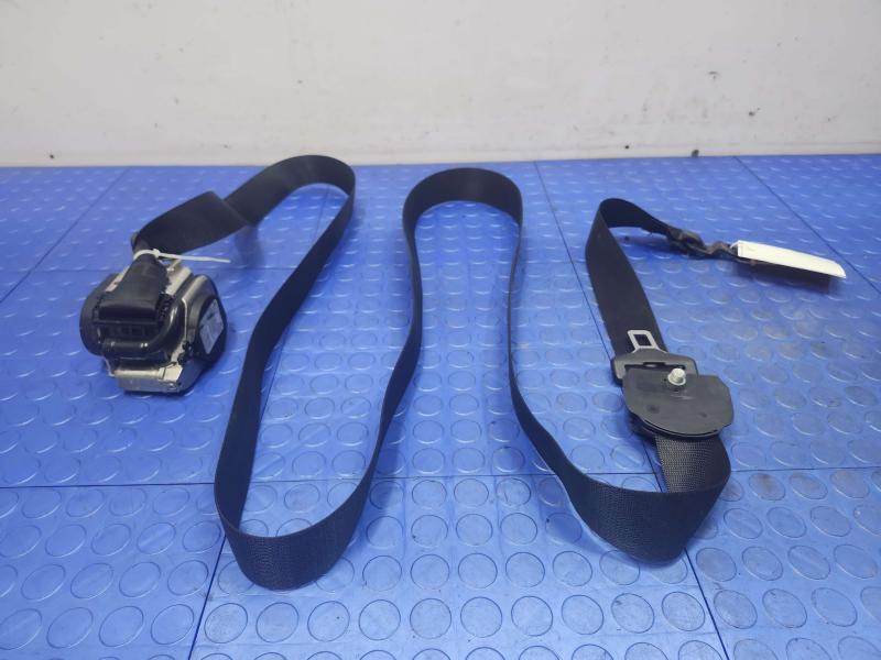2006 Mercedes CLS-Class Front Seat Belt