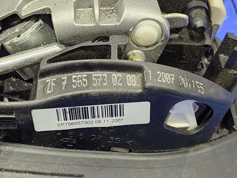 2008 BMW 128i Floor Shifter