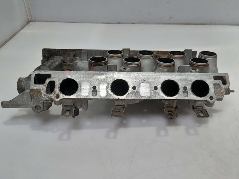 1986 - 1991 Mercedes Benz 420 Upper Intake Manifold OEM 1161400051